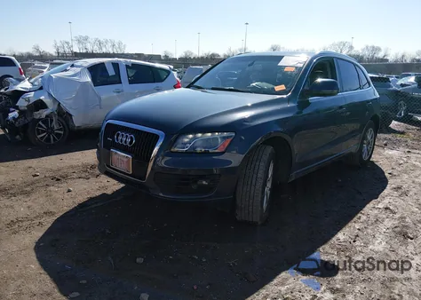 2010 Audi Q5 3.2 Premium z USA, uszkodzony, nr VIN WA1LKAFP4AA083150